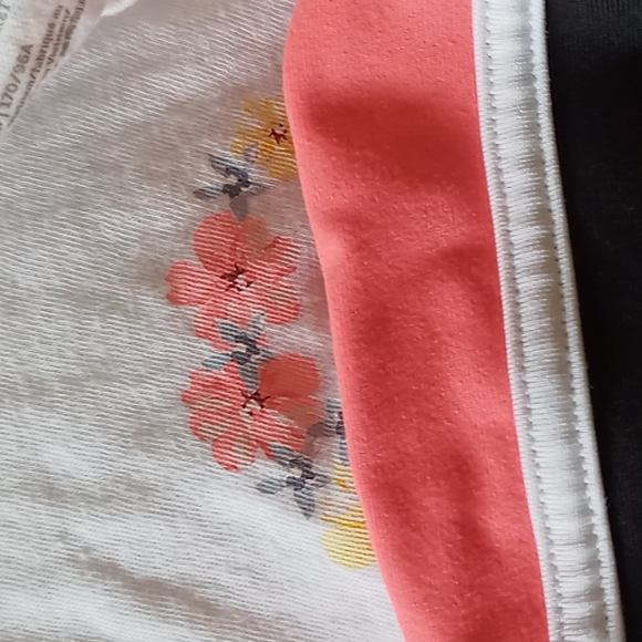 Victoria's Secret Pink outfit - Picture 8 of 8